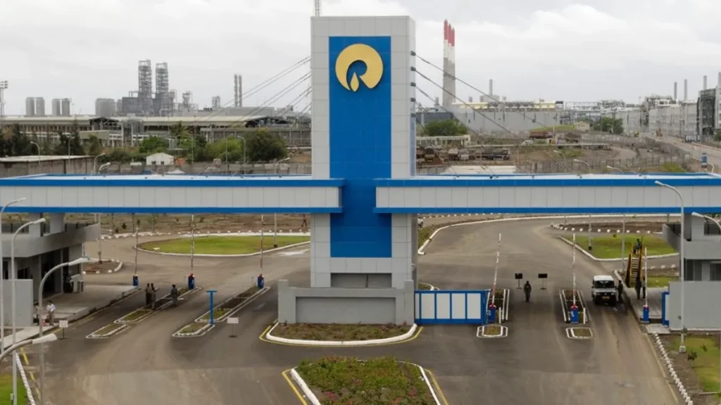 मुकेश अंबानी reliance refinery jamnagar
